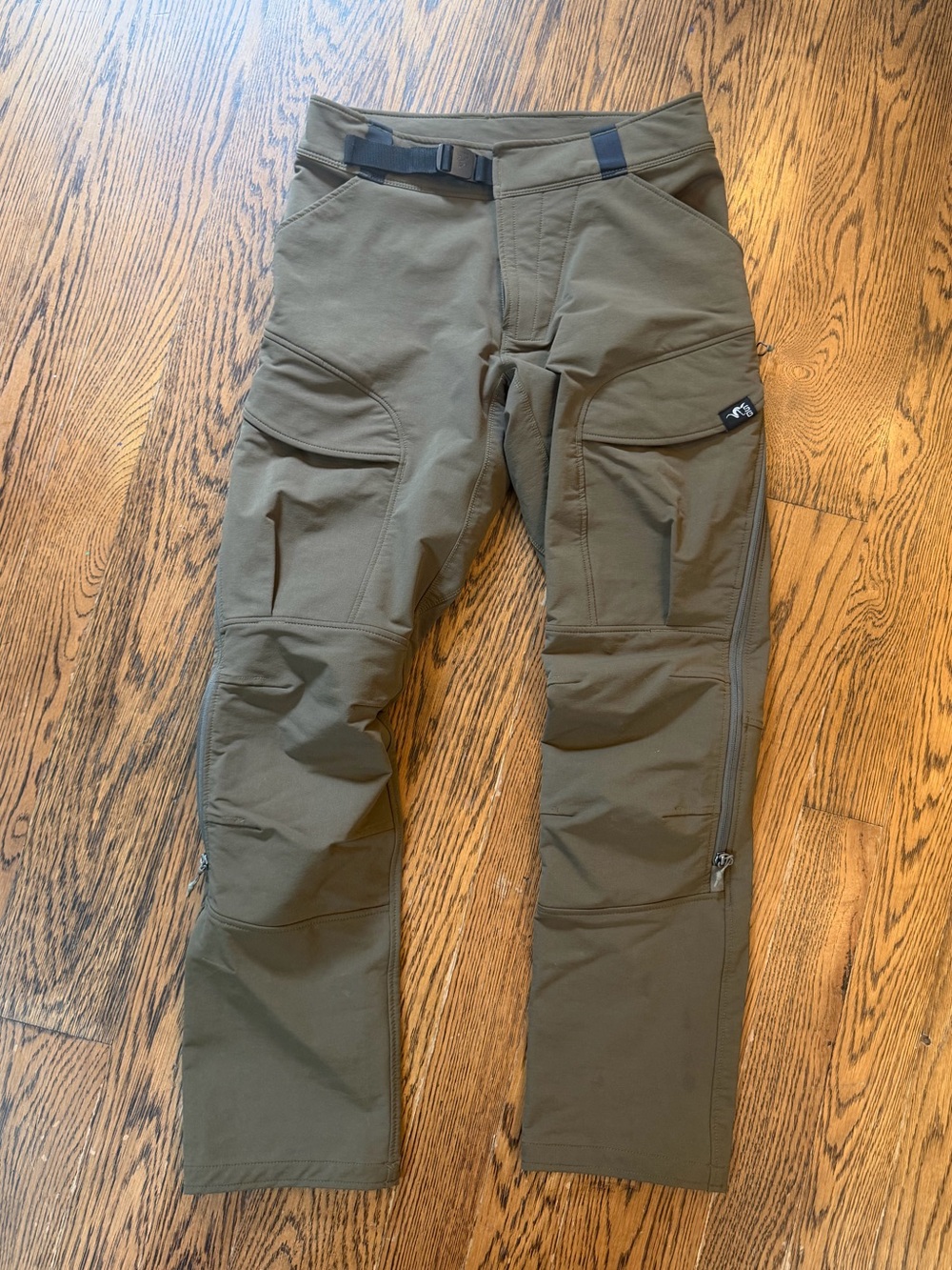 Stone glacier De Havilland pant Small